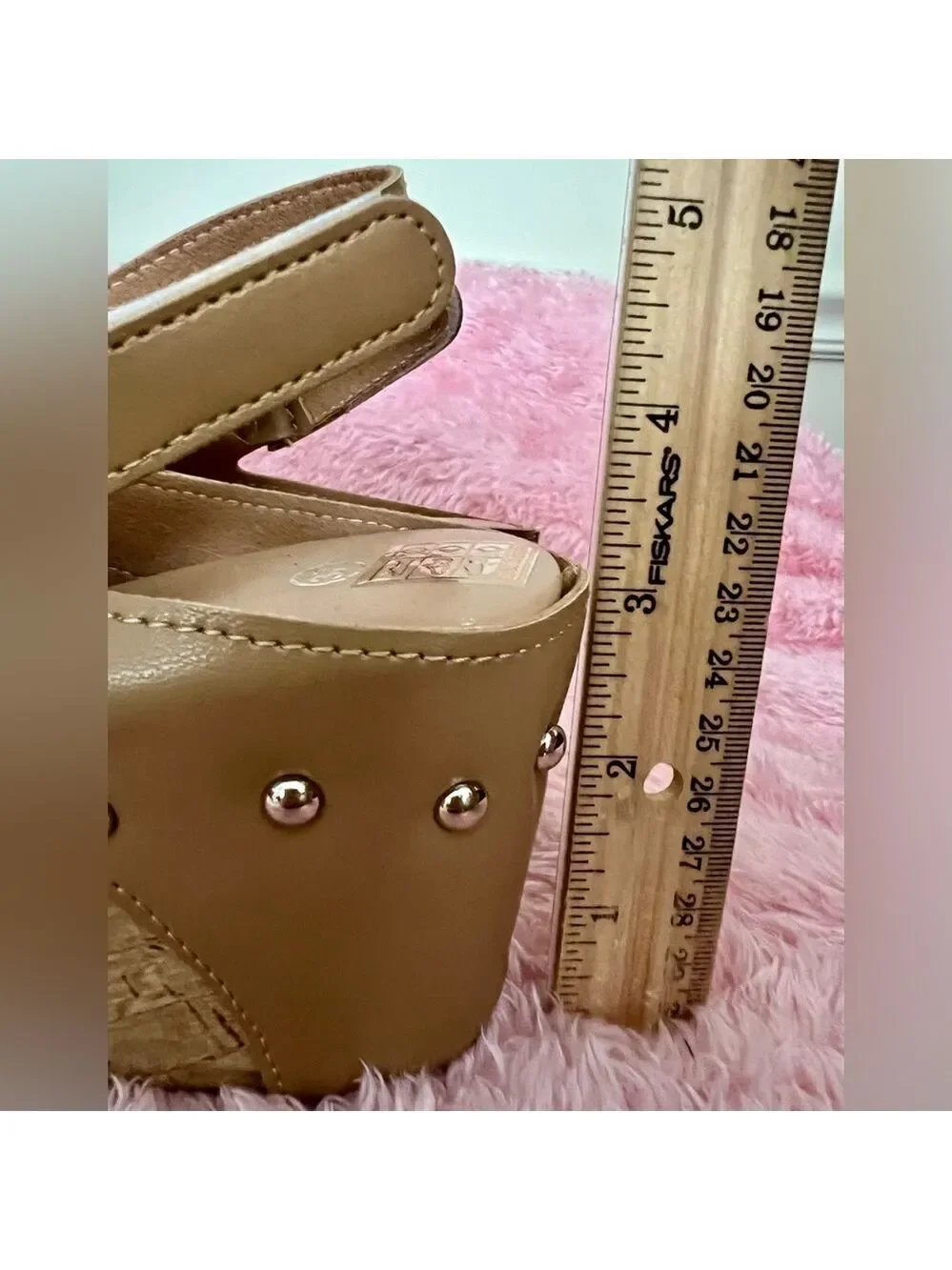 Stylish Wedge Sandals in Caramel - Picture 7 of 15